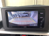 パックモニタ-も装備しております。車庫入れの苦手なお客様、もうご心配いりません。重宝してくれると思います。