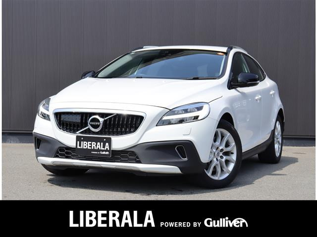 V40クロスカントリー D4 サマム ディーゼル 本革シート 修復歴無し