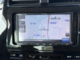 プリウス 1.8 S E-Four 4WD 社外ナビ バックカメラ