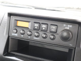 純正オーディオ FM AM 運転中にラジオを聴くことが出来、ドライブをより一層楽しむことが出来ます!