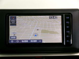 純正メモリーナビになります。