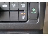 シートヒーター装備付き車!!座席に埋め込まれた電熱線によりシートを暖めることが出来る装備で、温められたシートは、寒い冬には最適です!!
