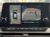 上から見たような映像で駐車をサポート!苦手な駐車も心強いですね!