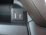 車内でお好きなエンタメ楽しめるHDMI&USBポート