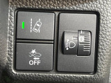 【ホンダセンシング】走行中に前方の車両等を認識し、衝突しそうな時は警報とブレーキで衝突回避と被害軽減をアシスト。より安全にドライブをお楽しみいただけます。