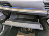 グローブボックスの収納もバッチリ