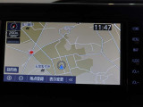 純正ナビを装備。タッチパネル式で使いやすく、お出かけもラクラクです。