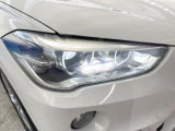 ●LEDヘッドライト:夜間走行時も良好な視界を確保し安心して運転できる高輝度LEDヘッドライトを装備!点灯速度が早く、消費電力も抑えられています。