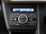 オートエアコンを装備しております!自動で調整してくれますので、車内も快適です☆