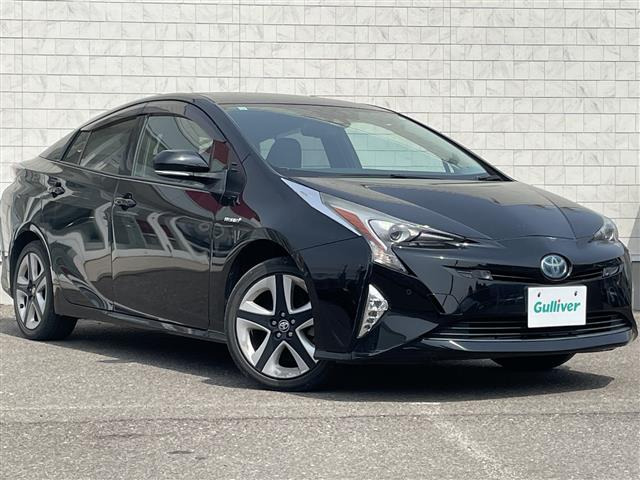 プリウス 1.8 A ツーリングセレクション 4WD 本革シート