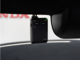 ◆ドライブレコーダー◆映像・音声などを記録する自動車用の装置です。 もしもの事故の際の記録はもちろん、旅行の際の思い出としてドライブの映像を楽しむことができます。