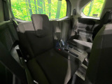 3列目シートはもちろん状態良好☆大人でもゆったりと座って頂けますので、大人数でのお出かけもラクラクです♪ご家族で、気の知れた仲間で、ドライブに行くのが楽しみですね♪
