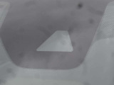 【エマージェンシーブレーキ】走行中に前方の車両等を認識し、衝突の危険があるときは警報とブレーキで衝突回避と被害軽減をアシスト。より安全にドライブをお楽しみいただけます。