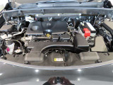 2000ccガソリンエンジンです。