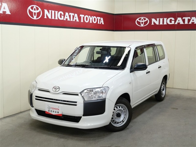 トヨタ プロボックスバン 