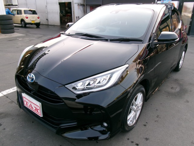 ヤリス 1.5 ハイブリッド Z E-Four 4WD （6AA-MXPH15）
