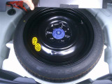 スペアタイヤ付き