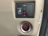 お車の機能や安全装備に関して気になる方は、ぜひ一度ご来店ください!その場でスタッフがご説明可能です!