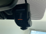 【ドライブレコーダー】映像・音声などの運転中の記録を残します。事故などを起こした起こされた時の証拠になりえますので、もしも時でも安心ですね。