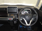 インパネ周りはこんな感じです!