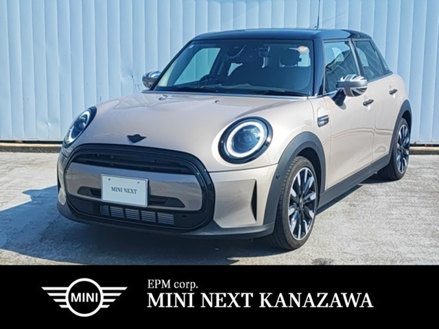 ミニ クーパー カムデン エディション DCT 