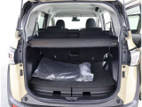 広々としたラゲージスペースを備えています。大きなものや長さのある荷物もしっかりと積み込めます。