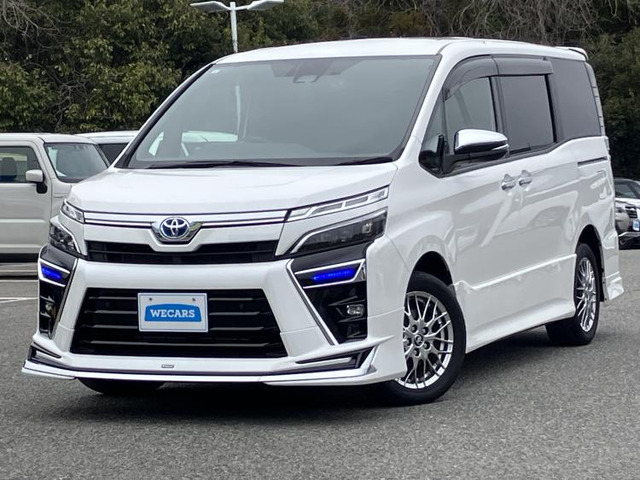 ヴォクシー1.8 ハイブリッド ZS 煌III