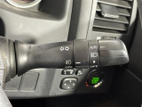 【オートライト(AUTO)】外の明るさをシステムが感知して、自動でヘッドライトが点灯します!ヘッドライトをつけ忘れを防ぐ便利機能です。