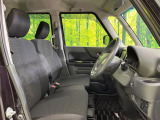 運転席シート廻りは使用感も少なく、良好な状態となっています。丁寧に使われていたことがよくわかりますね。