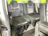 3列目シートはもちろん状態良好☆大人でもゆったりと座って頂けますので、大人数でのお出かけもラクラクです♪ご家族で、気の知れた仲間で、ドライブに行くのが楽しみですね♪