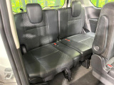 3列目シートはもちろん状態良好☆大人でもゆったりと座って頂けますので、大人数でのお出かけもラクラクです♪ご家族で、気の知れた仲間で、ドライブに行くのが楽しみですね♪