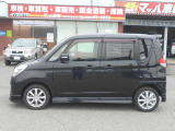入庫時走行テストと入庫点検しております。納車前に再度、車内クリーニング、ボディーコーティング、オイル交換、納車前点検致します。