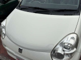ボンネットの画像です。車両状態など手軽にご確認いただけるオンライン相談もございます!ぜひご利用くださいませ♪