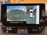 バックモニター搭載で車庫入れ安心。死角部分がモニターに映し出されるので安全性アップ