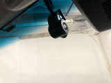 事故やトラブル時の&ldquo;証拠&rdquo;が残る、ドラレコ付きです