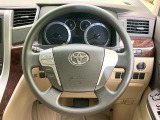 ステアリングも使用感が少なく、きれいな状態となっております♪