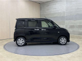 全車1年間の走行距離無制限のロングラン保証付きです。また、さらに安心をお求めの方には1年〜2年の保証延長ができる「ロングラン&alpha;保証」(有償)もお選びいただけます。