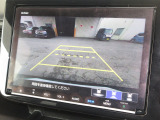 バックをするとき自動でリアの様子が映る『リアカメラ』付き!ナビ画面で確認しながらバックができますから安心ですね。でも、目視も大切ですよ!安全第一でお願いします!