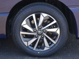 【タイヤ】 【純正16インチアルミホイール】《195/60R16》専用のアルミなのでお車のイメージぴったりですね!