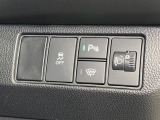 【クリアランスソナー】バンパーに付いたセンサーが障害物を検知!一定の距離に近づくとアラートで教えてくれます♪狭い駐車スペースや車庫入れ時も安心ですね☆