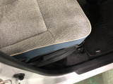 痛みの出やすい運転席シートも良好です。シートヒーターは寒い日にはとても役立つ機能ですよ♪