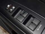 電動格納式ドアミラー・パワーウインドウを装備しています。