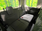 3列目シートはもちろん状態良好☆大人でもゆったりと座って頂けますので、大人数でのお出かけもラクラクです♪ご家族で、気の知れた仲間で、ドライブに行くのが楽しみですね♪