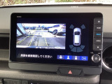 便利な3ビュー切り替え、ガイド線表示付きのバックカメラです!後退時、後方の視界をサポートします!