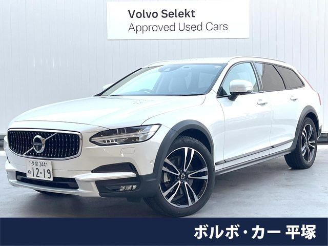 V90クロスカントリー D4 AWD プロ ディーゼル 4WD 