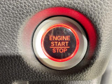 【スマートキー(エンジンスタートストップスイッチ)】スマートキー(電子キー)を持っていれば、スイッチを押すだけでエンジンをかけることができます!