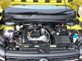 直噴ターボのTSIエンジンは低速トルクが太く、スムースな加速が魅力です。