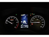 メーターパネルは視認性の良い2眼タイプになります!走行距離は約1.8万キロ!