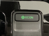 ★ECONスイッチ★ エコドライブを加速しよう!スイッチをONにすると、運転の仕方によるロスを抑え込み燃費をよくするようクルマが頑張ります(*^ー^*)燃費向上にチャレンジ♪