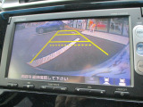 リアカメラのお写真です。駐車が苦手な方でもラクに駐車が行えますね。